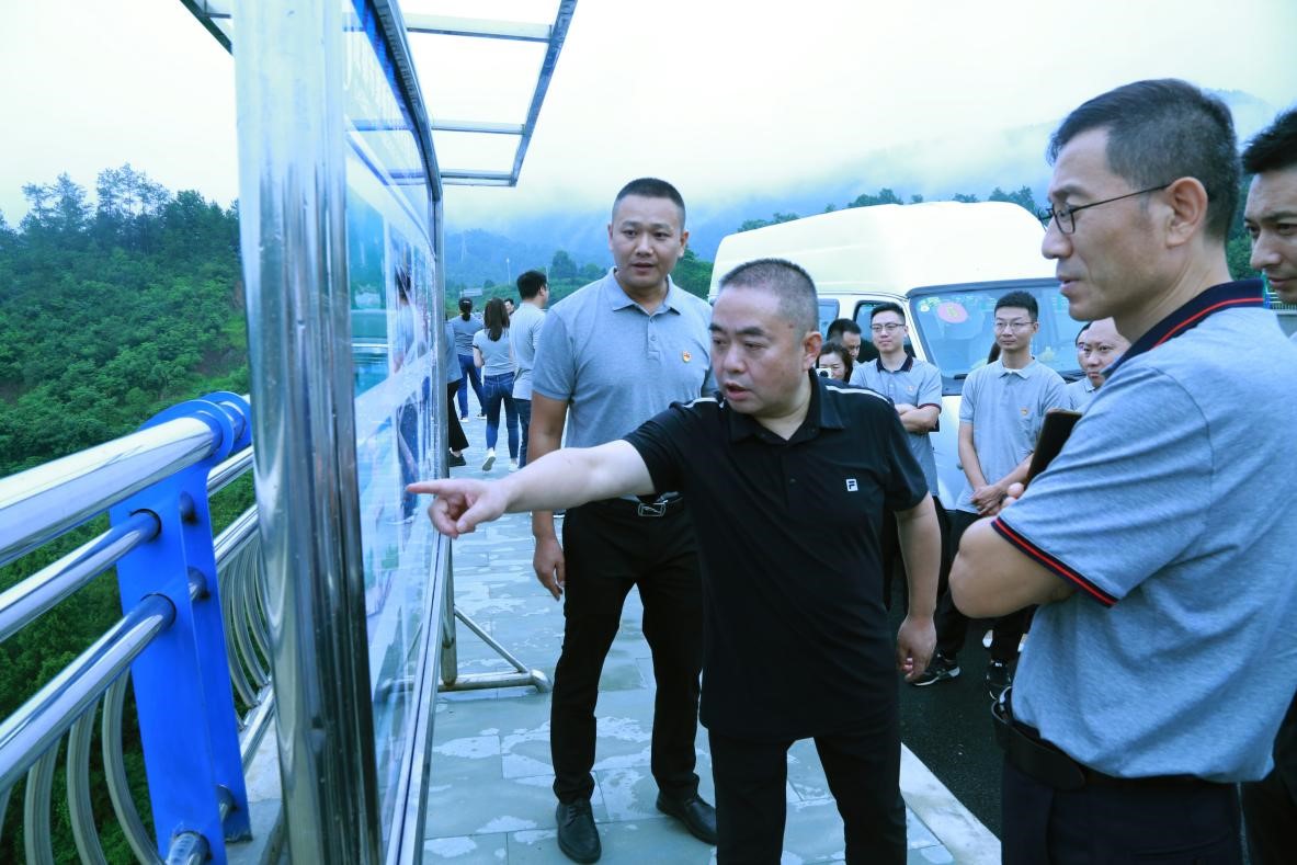 慶建黨百年系列活動-公司開展“學黨史、感恩黨、跟黨走”主題教育活動
